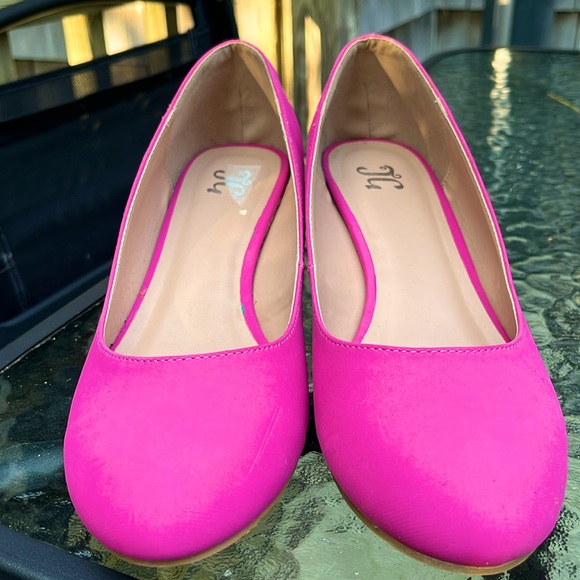 Barbie pink suede shoes!! - Picture 3 of 6